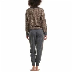 Splendid Women's 2-Piece Ultra Soft PJ Leopard Print Lounge Pajama Set XL